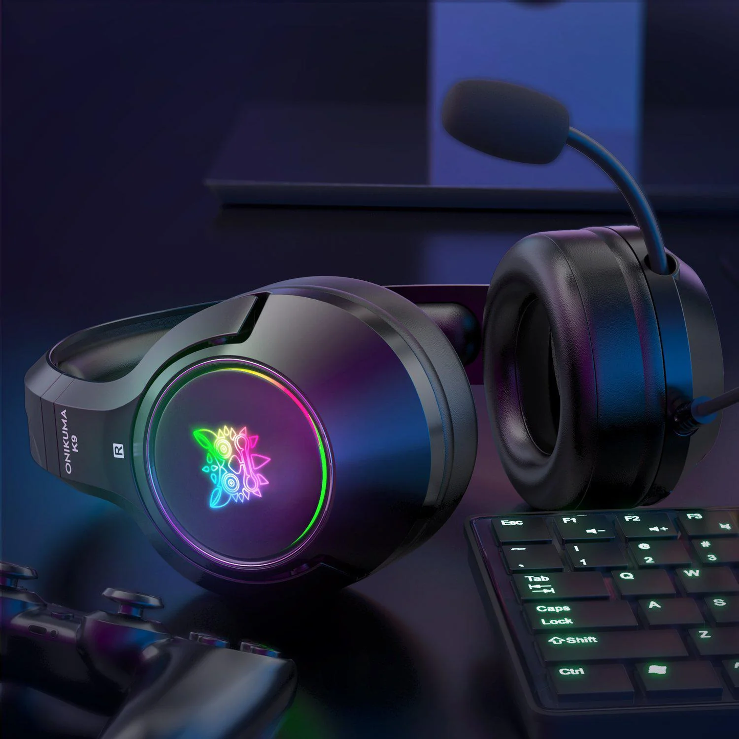 سماعة الألعاب السلكية ONIKUMA K9 مع إضاءة RGB وميكروفون مدمج ومنفذ USB ومنفذ 3.5 مم وكابل 2.2 متر - أسود