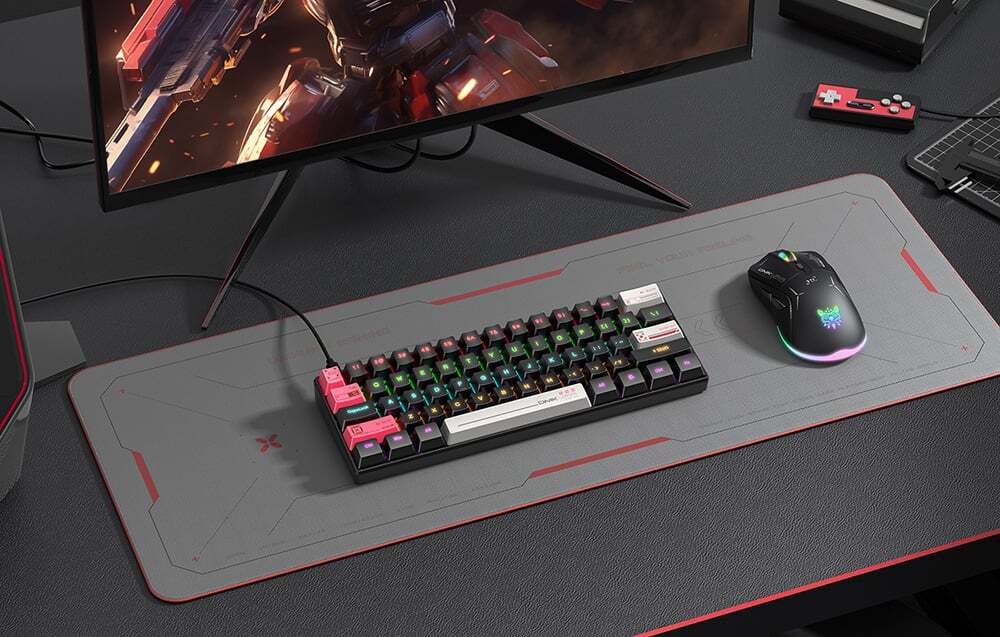 لوحة مفاتيح الألعاب الميكانيكية السلكية ONIKUMA G55 بمفاتيح بنية اللون، وإضاءة خلفية RGB، و61 مفتاحًا، وكابل بطول 1.8 متر - أحمر وأسود