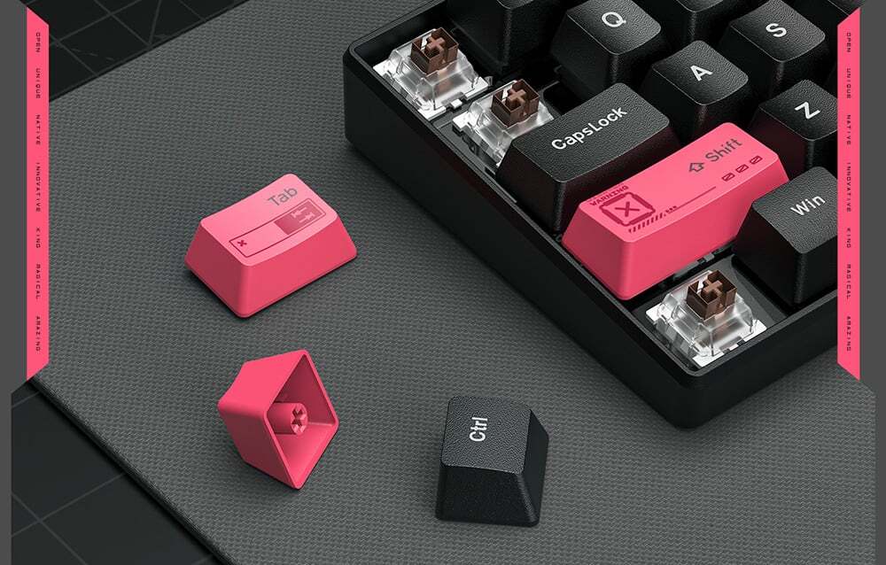 لوحة مفاتيح الألعاب الميكانيكية السلكية ONIKUMA G55 بمفاتيح بنية اللون، وإضاءة خلفية RGB، و61 مفتاحًا، وكابل بطول 1.8 متر - أحمر وأسود